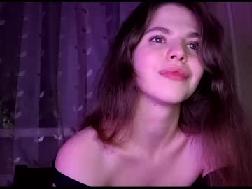 girl Ebony, Blondes, Redheads Xxx Sex Chat On Chaturbate with kiana_scally