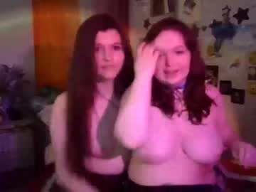 couple Ebony, Blondes, Redheads Xxx Sex Chat On Chaturbate with evelyn_and_junie