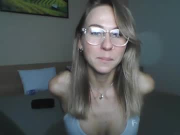 girl Ebony, Blondes, Redheads Xxx Sex Chat On Chaturbate with viktoriaaember