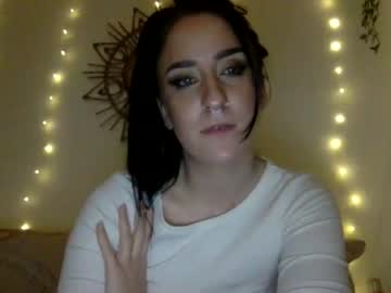girl Ebony, Blondes, Redheads Xxx Sex Chat On Chaturbate with xyourlilslutx