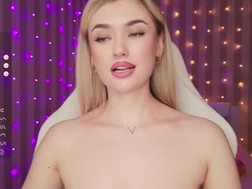 girl Ebony, Blondes, Redheads Xxx Sex Chat On Chaturbate with sandysweetie