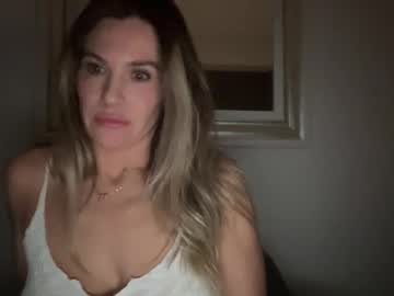 girl Ebony, Blondes, Redheads Xxx Sex Chat On Chaturbate with kellymaee