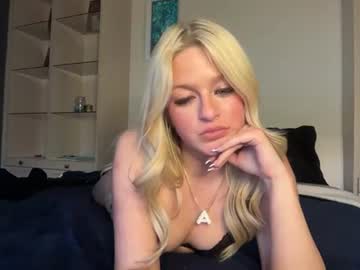 girl Ebony, Blondes, Redheads Xxx Sex Chat On Chaturbate with zeekthefreek22