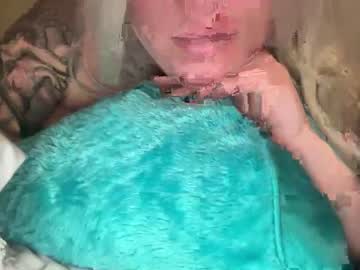 girl Ebony, Blondes, Redheads Xxx Sex Chat On Chaturbate with desertblondie