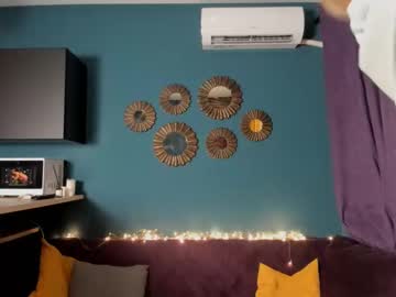 girl Ebony, Blondes, Redheads Xxx Sex Chat On Chaturbate with eva_touch_me