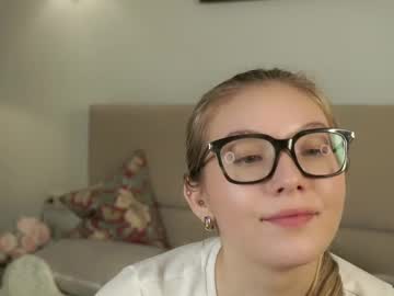 girl Ebony, Blondes, Redheads Xxx Sex Chat On Chaturbate with gillianelletson