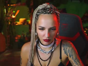 girl Ebony, Blondes, Redheads Xxx Sex Chat On Chaturbate with monicamaxwel