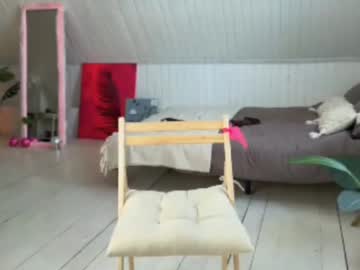 girl Ebony, Blondes, Redheads Xxx Sex Chat On Chaturbate with emiliya057
