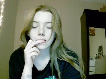 girl Ebony, Blondes, Redheads Xxx Sex Chat On Chaturbate with lilllylovyou