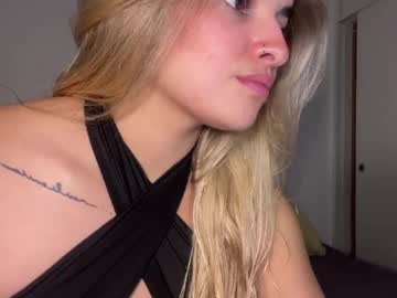 girl Ebony, Blondes, Redheads Xxx Sex Chat On Chaturbate with ayetheangel