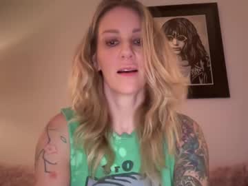 girl Ebony, Blondes, Redheads Xxx Sex Chat On Chaturbate with charlicarini