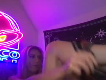 girl Ebony, Blondes, Redheads Xxx Sex Chat On Chaturbate with nikki_dreammm