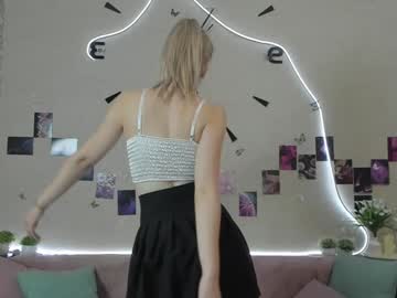 girl Ebony, Blondes, Redheads Xxx Sex Chat On Chaturbate with the_scarlet_flower_